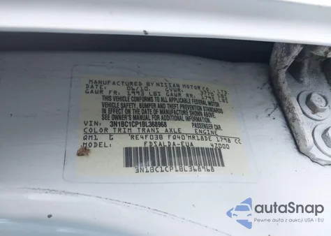 2011 Nissan Versa 1.8S z USA, uszkodzony, nr VIN 3N1BC1CP1BL368968